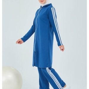 Ženska trenerka sa kapuljačom