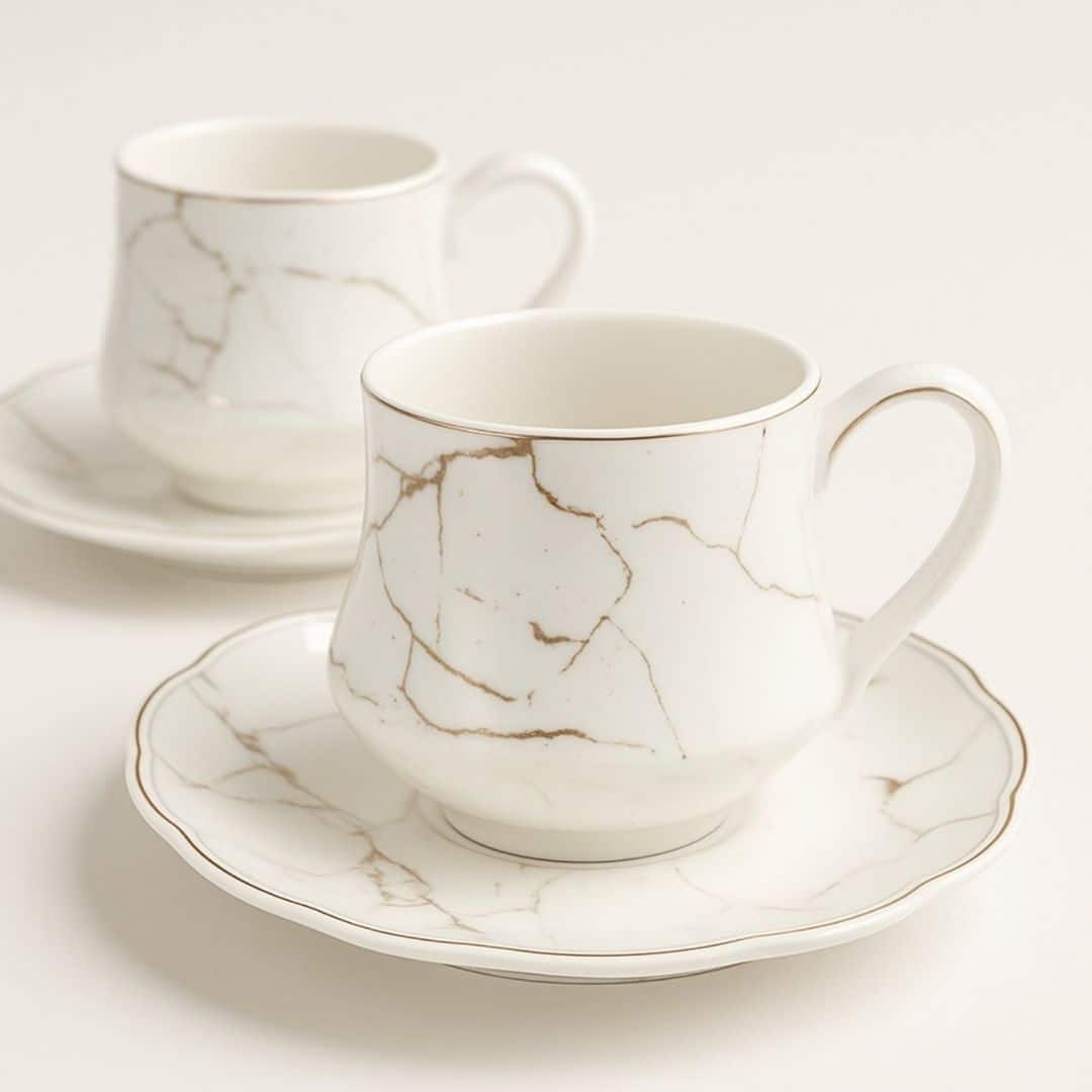 Elegantna šolja sa tacnom – marble dizajn - Image 3